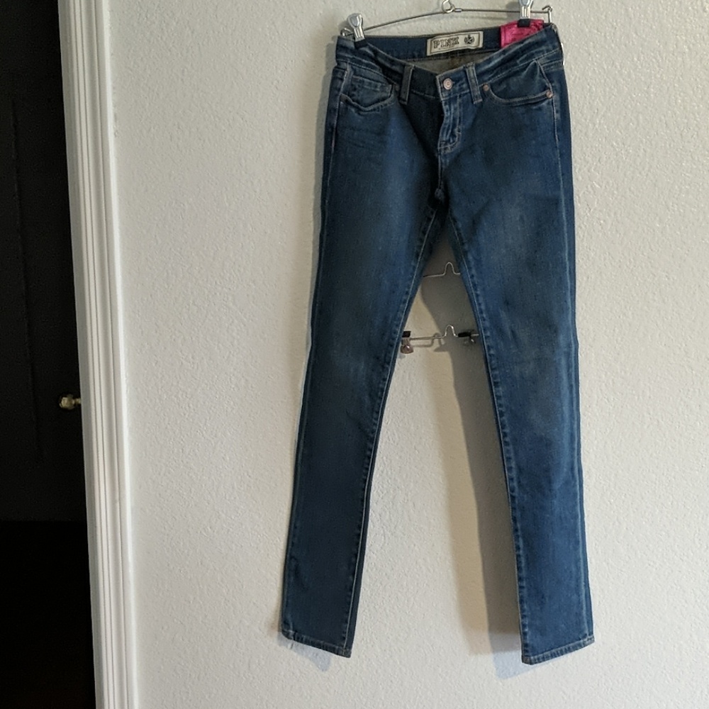 NWT Victoria's secret "Pink" skinny jeans Size 0R